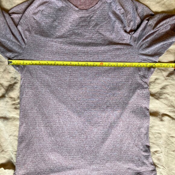 lululemon athletica Pink Short Sleeve Tee - Picture 4 of 10